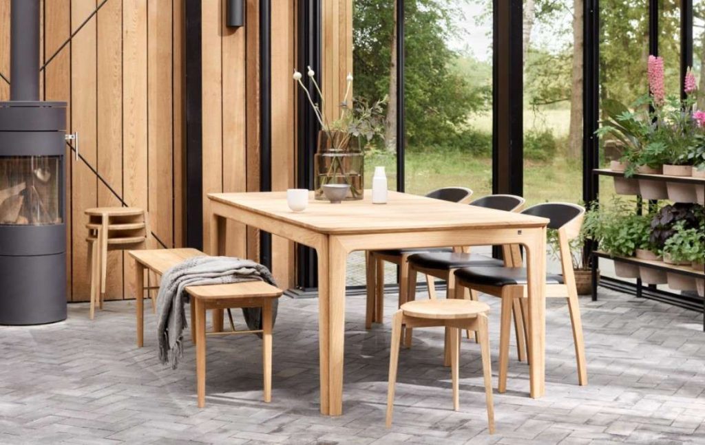 Jori table and Harper chairs by Skovby